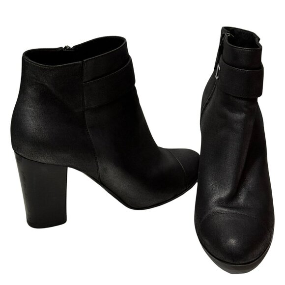 $1425 Chanel black silver 2011 short boots size 40.5/10 - Picture 3 of 5